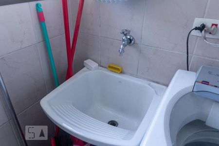 Apartamento à venda com 97m², 3 quartos e 2 vagas Apartamento à venda com 97m², 3 quartos e 2 vagasLavanderia