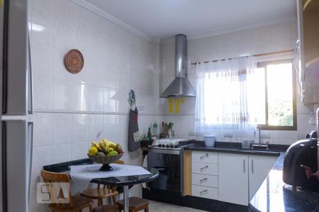 Apartamento à venda com 97m², 3 quartos e 2 vagas Apartamento à venda com 97m², 3 quartos e 2 vagasCozinha