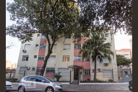 Apartamento à venda com 43m², 1 quarto e sem vaga Apartamento à venda com 43m², 1 quarto e sem vagaFachada