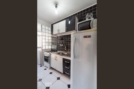 Apartamento à venda com 43m², 1 quarto e sem vaga Apartamento à venda com 43m², 1 quarto e sem vagaCozinha