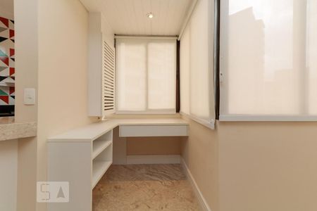 Sala de apartamento à venda com 1 quarto, 54m² em Jardim Paulistano, São Paulo