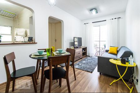 Sala de apartamento para alugar com 1 quarto, 37m² em Bela Vista, São Paulo
