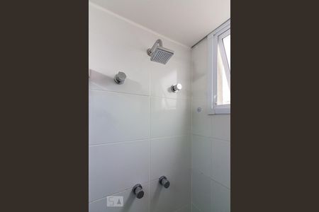Banheiro de apartamento à venda com 2 quartos, 44m² em Jardim Íris, São Paulo
