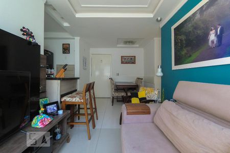 Sala de apartamento para alugar com 2 quartos, 48m² em Passo das Pedras, Porto Alegre