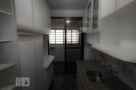 Apartamento à venda com 58m², 2 quartos e 1 vaga Apartamento à venda com 58m², 2 quartos e 1 vagaCozinha