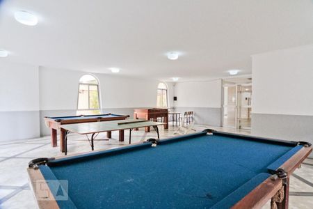 Apartamento à venda com 58m², 2 quartos e 1 vaga Apartamento à venda com 58m², 2 quartos e 1 vagaÁrea comum - Salão de jogos