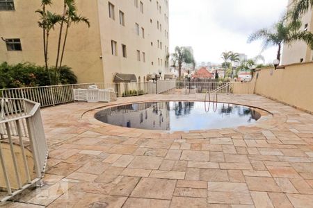 Apartamento à venda com 58m², 2 quartos e 1 vaga Apartamento à venda com 58m², 2 quartos e 1 vagaÁrea comum - Piscina