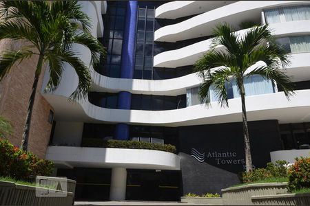 Apartamento para alugar com 33m², 1 quarto e 1 vagaFachada