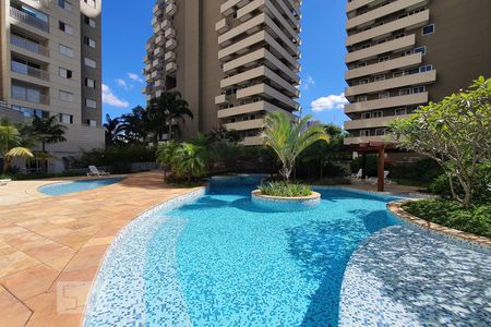 Apartamento para alugar com 56m², 2 quartos e 1 vagaPiscina