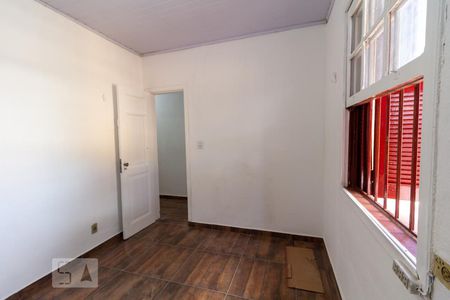 Casa à venda com 100m², 4 quartos e 2 vagas Casa à venda com 100m², 4 quartos e 2 vagasQuarto 4