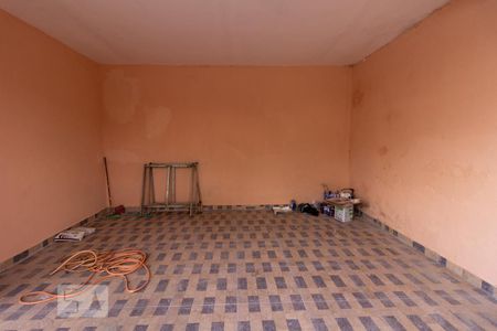 Casa à venda com 100m², 4 quartos e 2 vagas Casa à venda com 100m², 4 quartos e 2 vagasGaragem