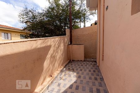 Casa à venda com 100m², 2 quartos e sem vagaQuintal