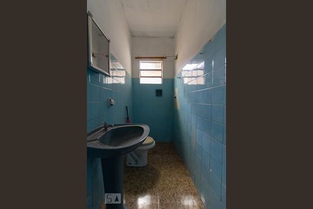 Casa à venda com 100m², 2 quartos e sem vagaBanheiro