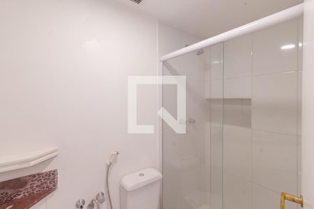 Banheiro de apartamento para alugar com 1 quarto, 42m² em Jardim Paulistano, São Paulo