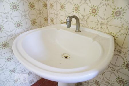 Casa à venda com 400m², 1 quarto e 1 vaga Casa à venda com 400m², 1 quarto e 1 vagaBanheiro - Torneira