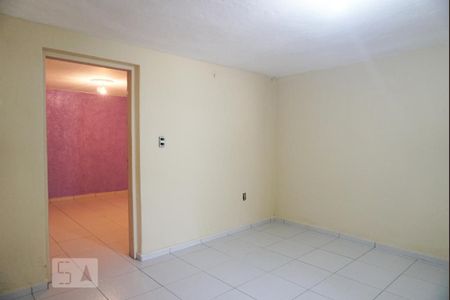 Sala de casa à venda com 1 quarto, 400m² em Cidade Antônio Estevão de Carvalho, São Paulo