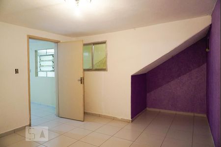 Quarto de casa à venda com 1 quarto, 400m² em Cidade Antônio Estevão de Carvalho, São Paulo