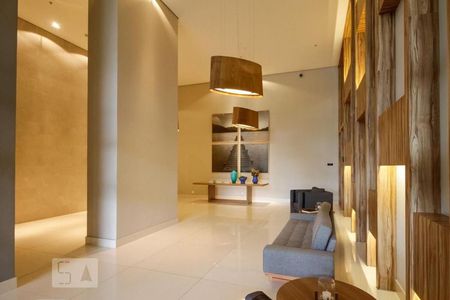 Studio para alugar com 35m², 1 quarto e 1 vaga Studio para alugar com 35m², 1 quarto e 1 vagaHall