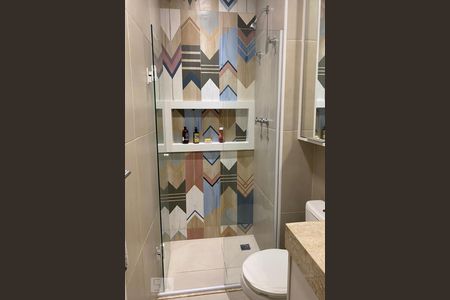 Studio para alugar com 35m², 1 quarto e 1 vaga Studio para alugar com 35m², 1 quarto e 1 vagaBanheiro