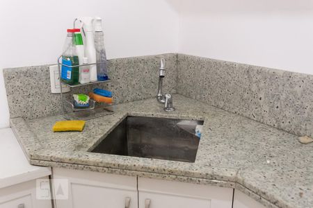Apartamento à venda com 80m², 2 quartos e sem vagaDetalhe
