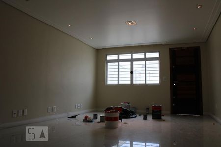 Casa à venda com 87m², 3 quartos e 1 vaga Casa à venda com 87m², 3 quartos e 1 vagaSala