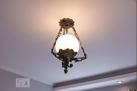 Lustre de apartamento para alugar com 1 quarto, 48m² em Aclimação, São Paulo