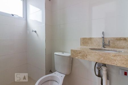 Banheiro de apartamento à venda com 1 quarto, 40m² em Vila Cruz das Almas, São Paulo