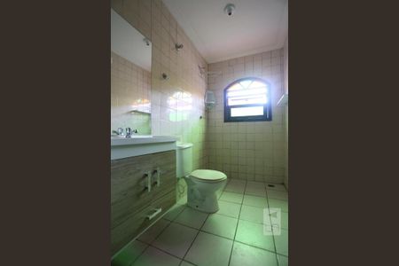 Casa à venda com 81m², 3 quartos e 1 vagaBanheiro