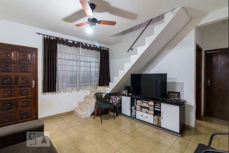 Sala de casa à venda com 3 quartos, 150m² em Jardim Dourado, Guarulhos