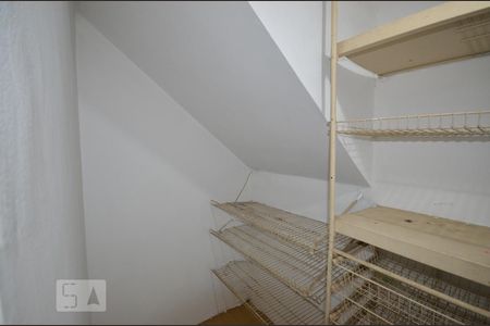 Casa para alugar com 210m², 4 quartos e 1 vagaDespensa
