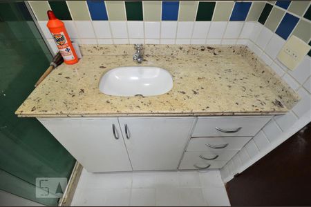 Casa para alugar com 210m², 4 quartos e 1 vagaBanheiro - Pia