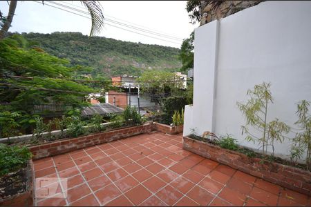 Casa para alugar com 210m², 4 quartos e 1 vagaÁrea Externa