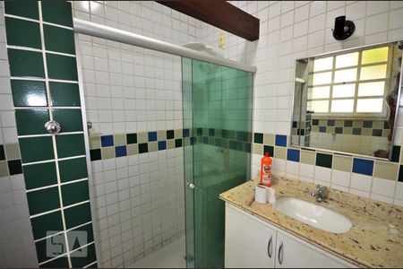 Casa para alugar com 210m², 4 quartos e 1 vagaBanheiro Social