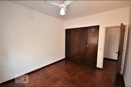 Casa para alugar com 210m², 4 quartos e 1 vagaQuarto 3