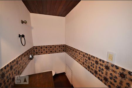 Casa para alugar com 210m², 4 quartos e 1 vagaLavabo