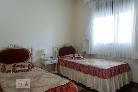 Apartamento para alugar com 255m², 4 quartos e 4 vagas Apartamento para alugar com 255m², 4 quartos e 4 vagasQuarto 2 - Suíte