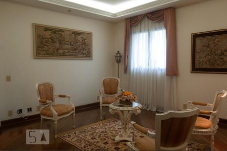 Apartamento para alugar com 255m², 4 quartos e 4 vagas Apartamento para alugar com 255m², 4 quartos e 4 vagasSala