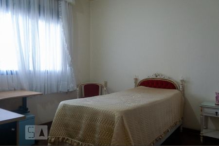 Apartamento para alugar com 255m², 4 quartos e 4 vagas Apartamento para alugar com 255m², 4 quartos e 4 vagasQuarto 3