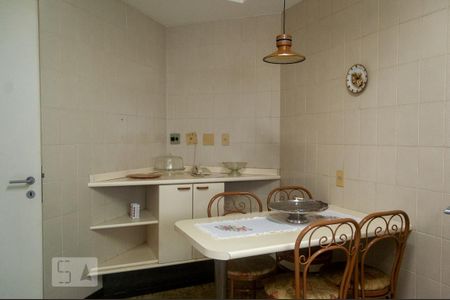Cozinha de apartamento para alugar com 4 quartos, 255m² em Tatuapé, São Paulo