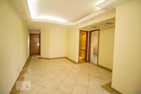 Sala de apartamento à venda com 3 quartos, 74m² em Parque Peruche, São Paulo