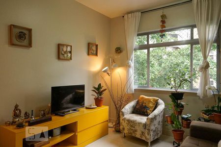 Sala de apartamento para alugar com 1 quarto, 50m² em Perdizes, São Paulo