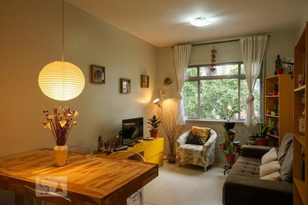 Sala de apartamento para alugar com 1 quarto, 50m² em Perdizes, São Paulo