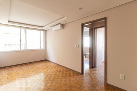 Apartamento à venda com 77m², 2 quartos e 1 vaga Apartamento à venda com 77m², 2 quartos e 1 vagaSala
