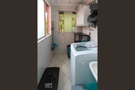 Apartamento à venda com 61m², 3 quartos e sem vagaÁrea de Serviço