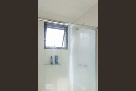 Apartamento à venda com 130m², 3 quartos e 3 vagasBanheiro do Quarto 1