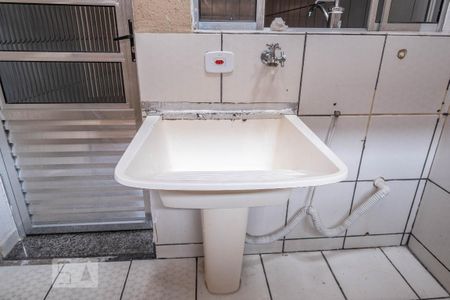 Casa de condomínio para alugar com 131m², 2 quartos e 2 vagas Casa de condomínio para alugar com 131m², 2 quartos e 2 vagasÁrea de Serviço