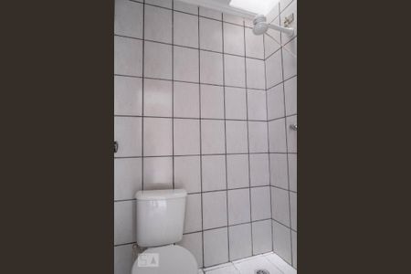 Banheiro Social de casa de condomínio para alugar com 2 quartos, 131m² em Vila Continental, São Paulo