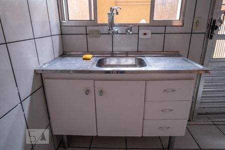 Casa de condomínio para alugar com 131m², 2 quartos e 2 vagas Casa de condomínio para alugar com 131m², 2 quartos e 2 vagasCozinha