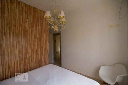 Casa à venda com 300m², 5 quartos e 3 vagas Casa à venda com 300m², 5 quartos e 3 vagasQuarto 3 - Suíte