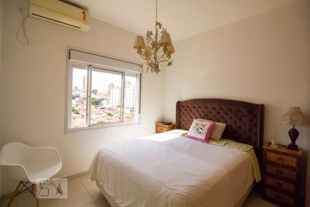 Casa à venda com 300m², 5 quartos e 3 vagas Casa à venda com 300m², 5 quartos e 3 vagasQuarto 3 - Suíte